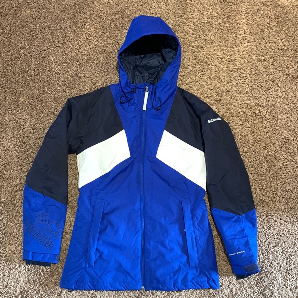 Columbia Omni-Tech Women’s Insulated Ski Jacket in Size Small